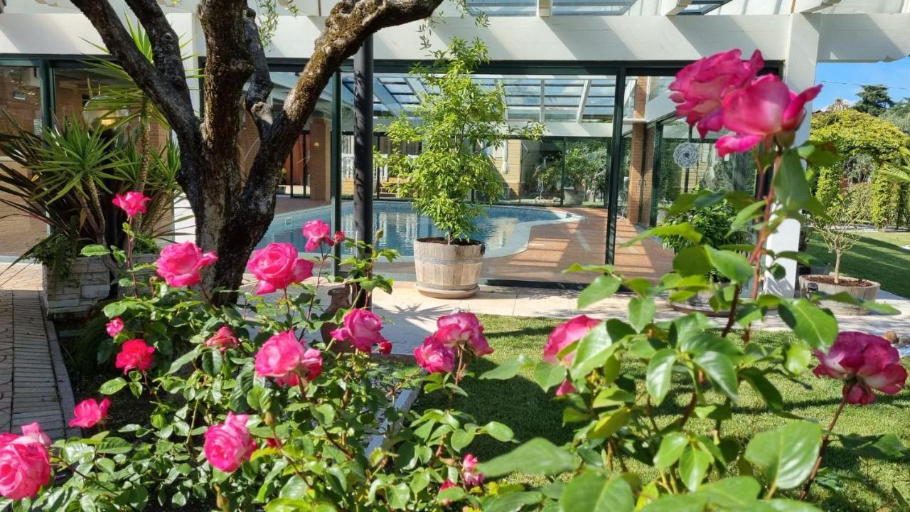 Fontana Oasis Apartments กัสเตลนูโอโว เดล การ์ดา ภายนอก รูปภาพ