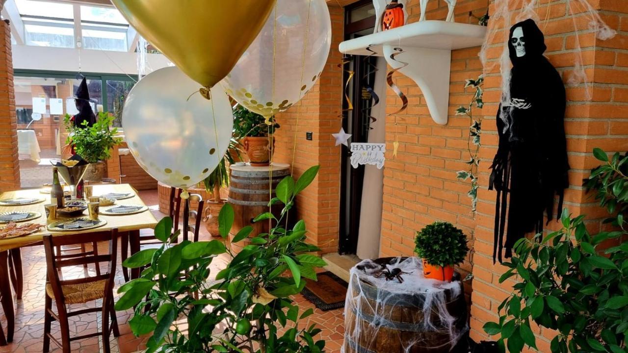 Fontana Oasis Apartments กัสเตลนูโอโว เดล การ์ดา ภายนอก รูปภาพ